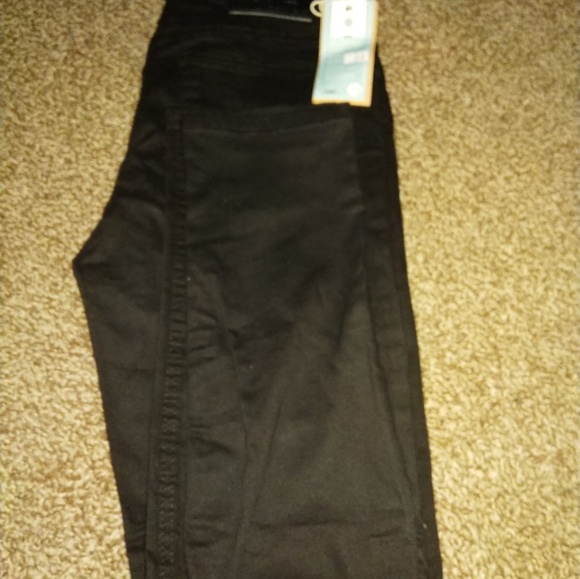 Jeans - Picture 1 of 2